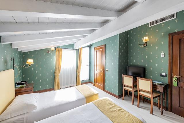 Double Room, Terrace, Lake View